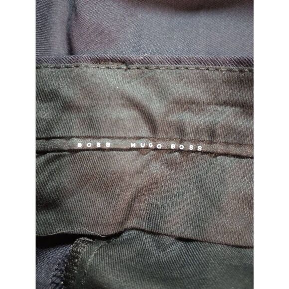 Boss Hugo Boss Pants Men's 42 Long Navy 100% Wool Pleated Light Weight - Picture 5 of 8